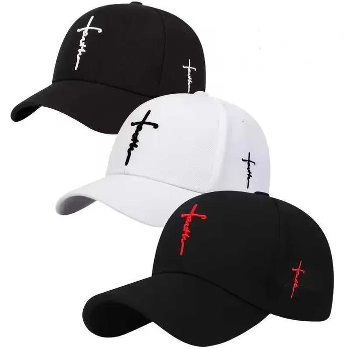 Стильна бейсболка з вишивкою